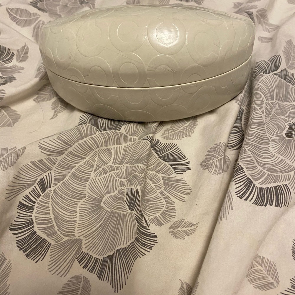 Coach sunglass case